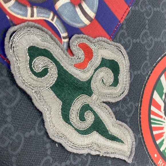 GUCCI Black Canvas Messenger Shoulder Bag - Picture 7 of 16